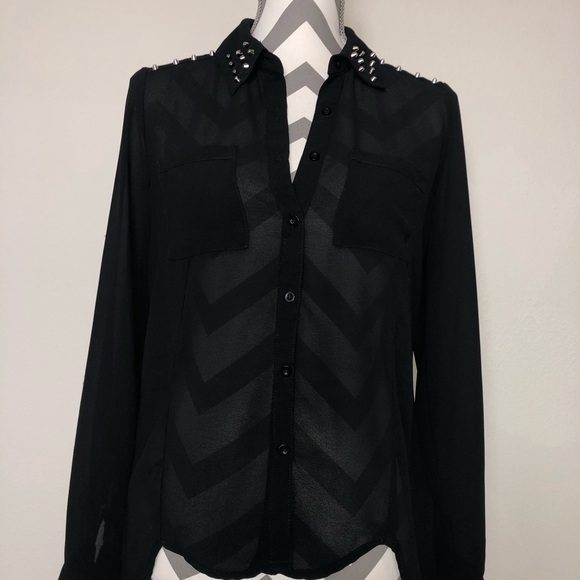 Chloe K Black Blouse with Studs - Picture 4 of 8